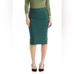 Comfy, Stretchy Green skirt